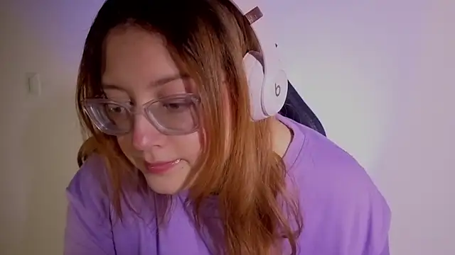 Mia Franklyn online show from April 2026 02:14:02 AM