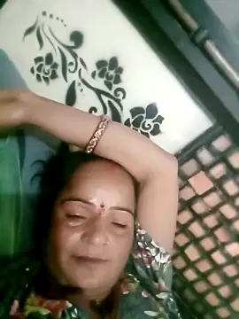 kiiuu sexe online show from April 2026 04:17:01 AM