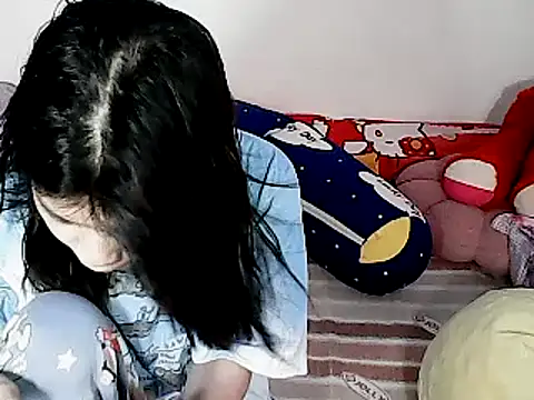 xxhotamizinggirl online show from April 2026 03:13:01 PM