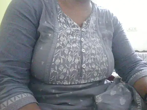 Snapshot of mohini_bhabhi chatting on May 2026 03:02:02 AM mohini bhabhi online show from May 2026 03:02:02 AM