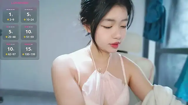 -XiaoYu-777 online show from February 2026 08:24:02 AM