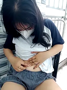 EnzxMoon02 online show from March 2026 04:45:02 AM