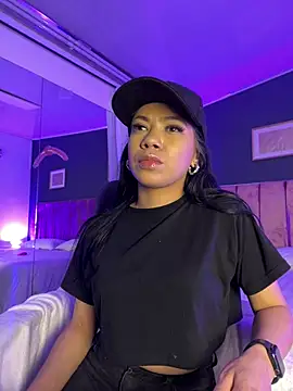 Little Lexyy online show from July 2026 05:33:02 AM