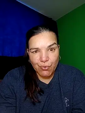 Snapshot of lee_hot chatting on February 2026 02:16:02 PM lee hot online show from February 2026 02:16:02 PM