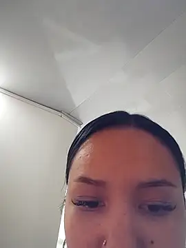 soffi joness23 online show from April 2026 05:19:02 PM