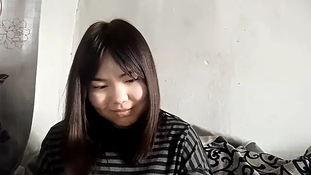 MollyAsian online show from February 2026 05:11:01 AM