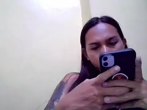 LOVELYMAYUMIE online show from April 2026 12:42:01 PM