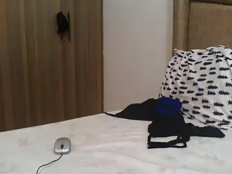 kunhlula16 online show from February 2026 07:46:02 AM