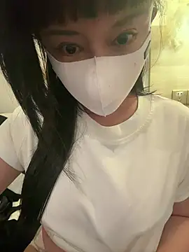 Snapshot of Mia-zhan chatting on May 2026 09:09:02 PM Mia-zhan online show from May 2026 09:09:02 PM
