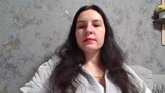 HollySecret77 online show from January 2026 06:00:02 PM