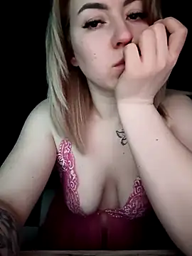 MeissyLux online show from February 2026 11:05:02 PM