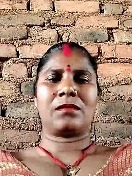 Hot di97 online show from February 2026 10:46:01 AM