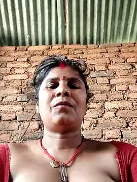 Hot di97 online show from April 2026 08:57:02 AM