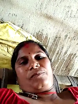 Snapshot of Hot_di97 chatting on June 2026 08:57:02 AM Hot di97 online show from June 2026 08:57:02 AM