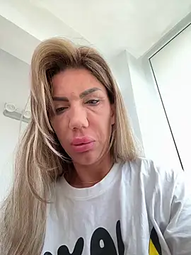 Missolevelvet online show from April 2026 08:06:01 AM