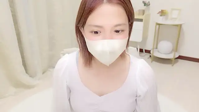 UMIumi- online show from April 2026 09:48:02 AM