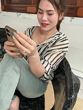 Llabi2k online show from April 2026 11:08:02 AM