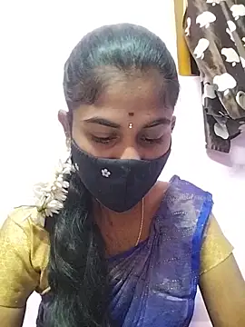 Tamil Hot RoyalQueen online show from April 2026 03:07:01 PM