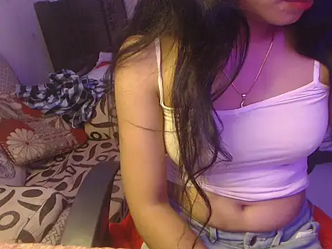 SobnamHot online show from February 2026 03:00:02 PM