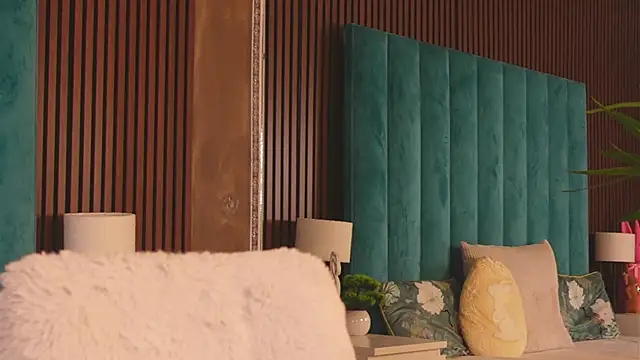 AnyaHappiness online show from April 2026 05:45:02 AM