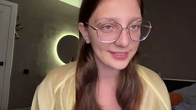 ChrisAmott online show from June 2026 04:56:02 PM