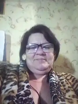 NysiOlsen online show from February 2026 05:13:02 PM