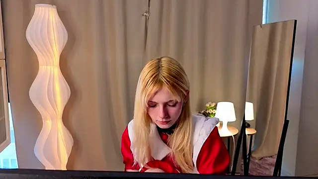 JuanaSumma online show from February 2026 06:17:01 AM