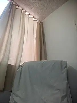 ebonysummer  online show from April 2026 10:31:02 PM