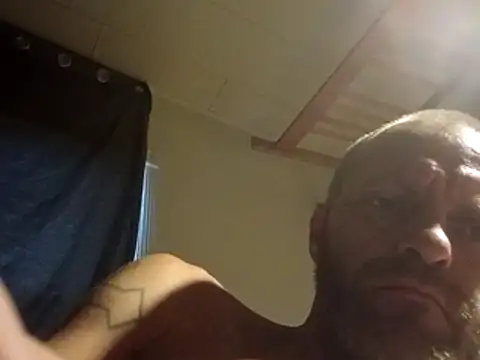 Snapshot of sterng6969 chatting on May 2026 11:04:02 AM sterng6969 online show from May 2026 11:04:02 AM