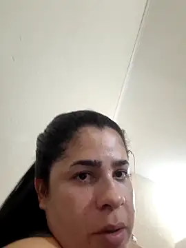 Neveencantada00 online show from January 2026 11:53:01 PM