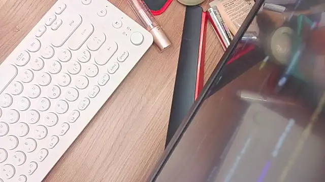 Sweet M1la online show from February 2026 11:15:02 AM