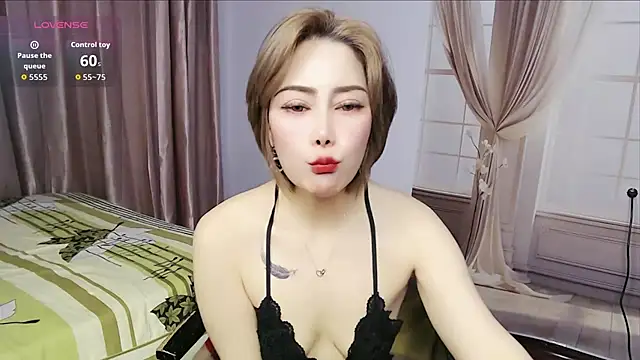 lucyyanyan online show from February 2026 05:49:02 AM