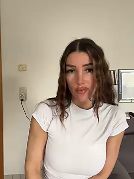 NovaLushhh online show from February 2026 02:45:01 PM