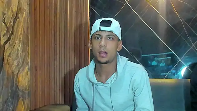 ALEX KEITH26 online show from January 2026 12:09:02 PM