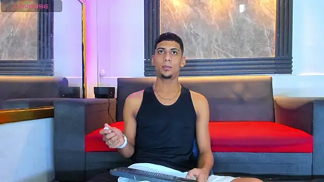 ALEX KEITH26 online show from April 2026 11:53:02 AM