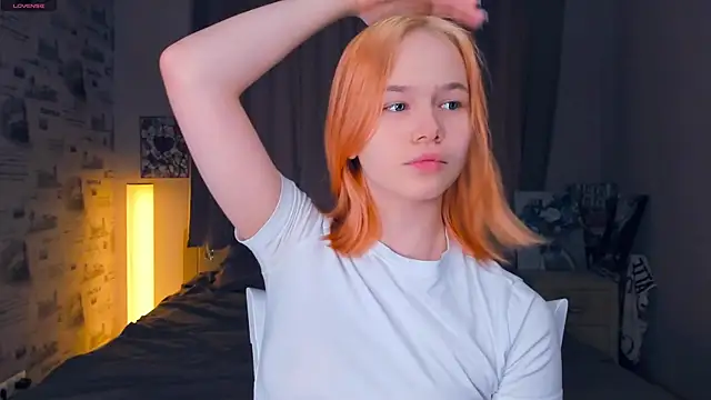 OwlLynn online show from February 2026 08:29:02 AM