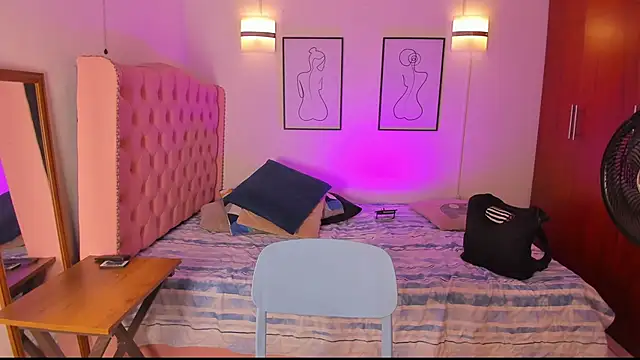 dirty sexx  online show from February 2026 09:00:01 PM