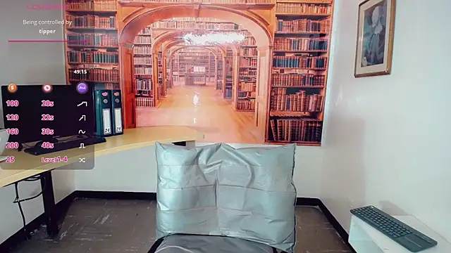 Melany Stone  online show from January 2026 03:22:02 AM