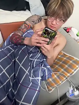 Chocolates-001 online show from February 2026 08:45:02 PM