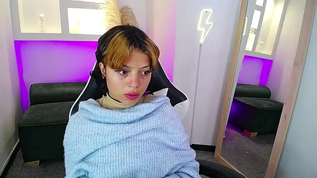 melodyy as online show from April 2026 12:19:02 PM