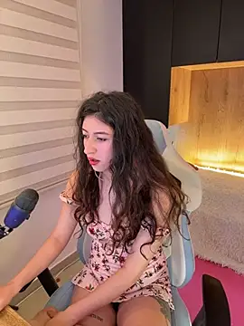 Snapshot of cutekore chatting on August 2026 12:02:01 AM cutekore online show from August 2026 12:02:01 AM