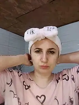 Koshova1836 online show from April 2026 08:14:02 PM