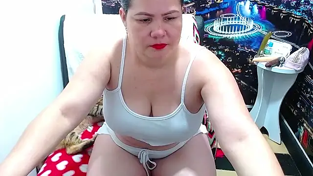 tila nastyy online show from April 2026 01:42:02 AM