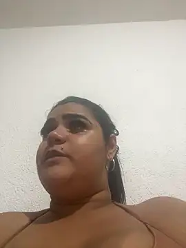 MorenaCariok online show from May 2026 11:57:02 PM