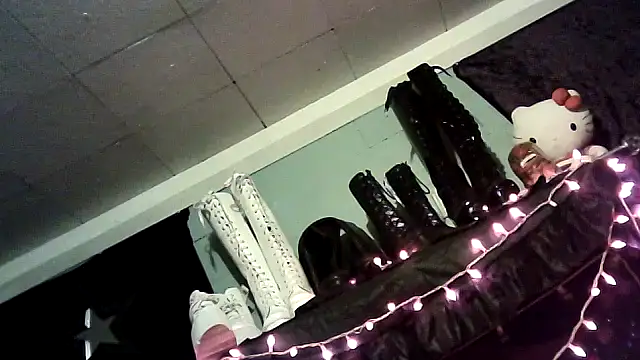 allymoon1369 online show from April 2026 07:53:01 AM