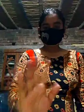 Snapshot of Hot_Sweeti chatting on February 2026 01:45:02 PM Hot Sweeti online show from February 2026 01:45:02 PM