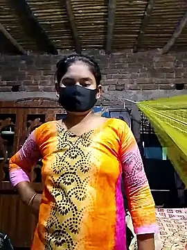 Hot Sweeti online show from April 2026 10:40:02 PM