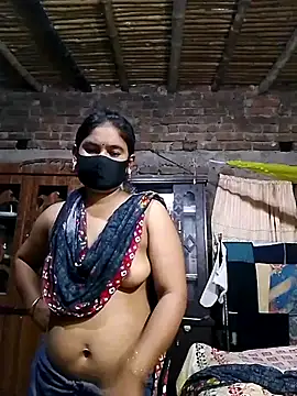 Hot Sweeti online show from April 2026 09:50:02 PM