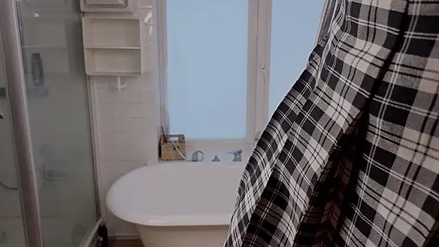 CinthiaSluis online show from February 2026 05:24:01 AM