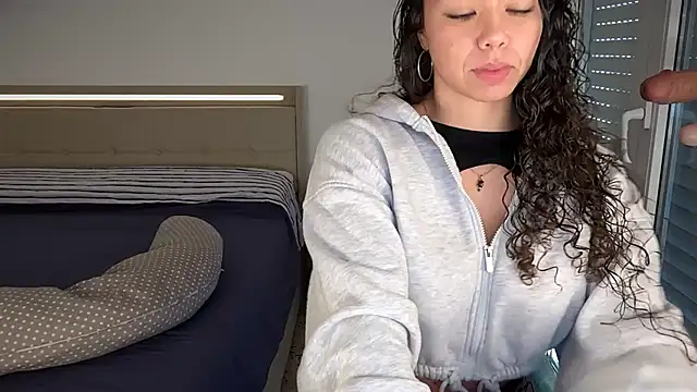 ladymelon online show from February 2026 10:12:01 AM